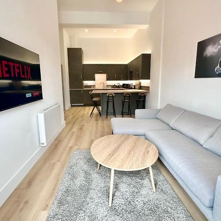 Fountain Apartment No 2 With Free Parking ยอร์ค ภายนอก รูปภาพ