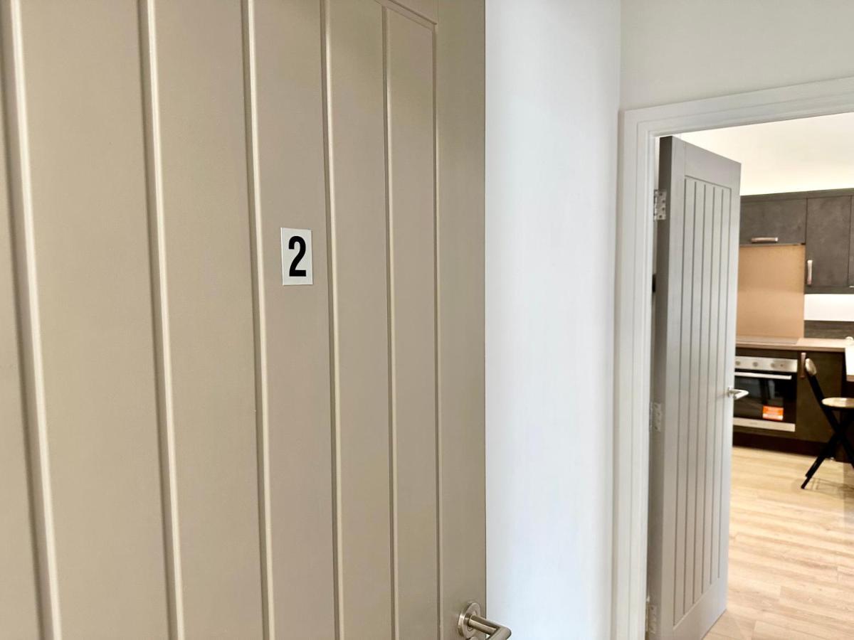Fountain Apartment No 2 With Free Parking ยอร์ค ภายนอก รูปภาพ